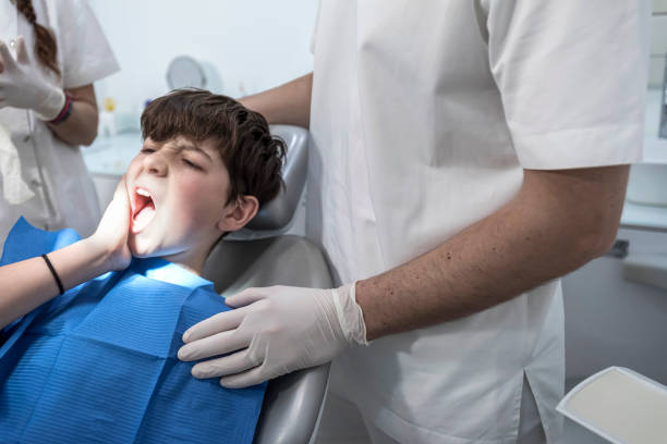 Best Weekend Emergency Dentist in Shell Valley, ND